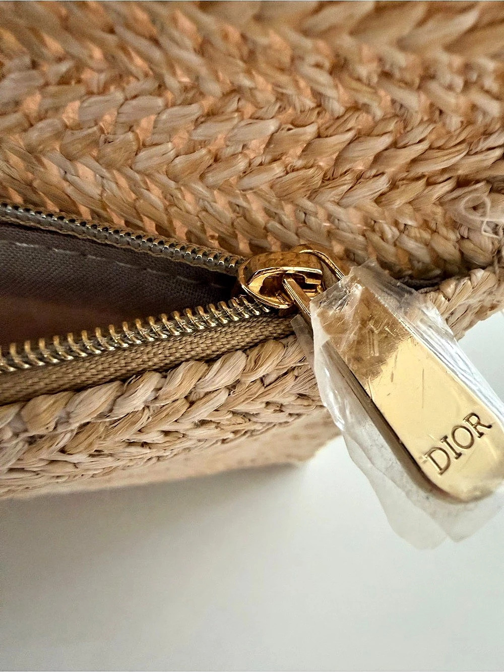 GWP Dior Raffia Pouch - Picture 4 of 4